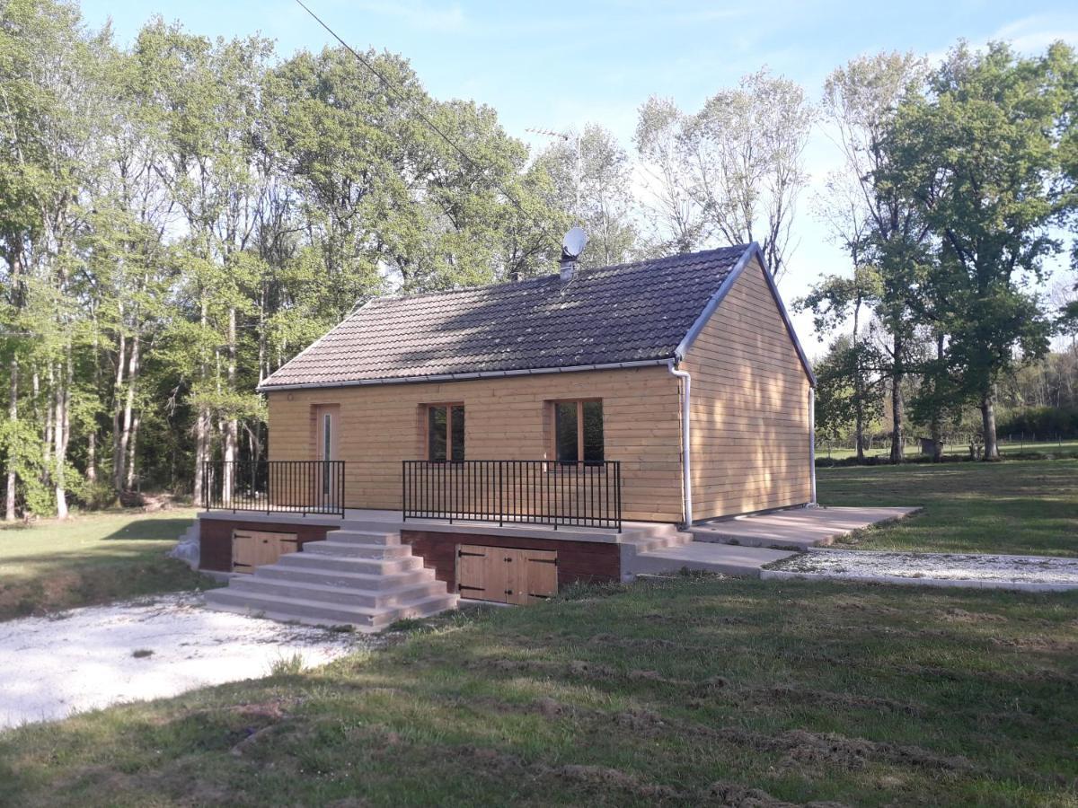Maison Independante Villa Saint-Amand-en-Puisaye Екстериор снимка
